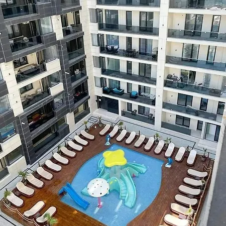Stefan Mamaia Apartment *
